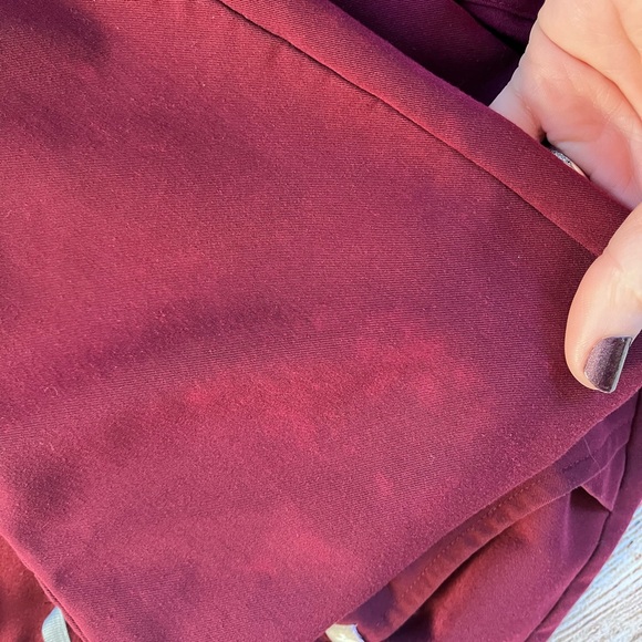 Figs burgundy scrub set xs - Picture 2 of 8